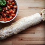 pane ciabatta con pomodori freschi